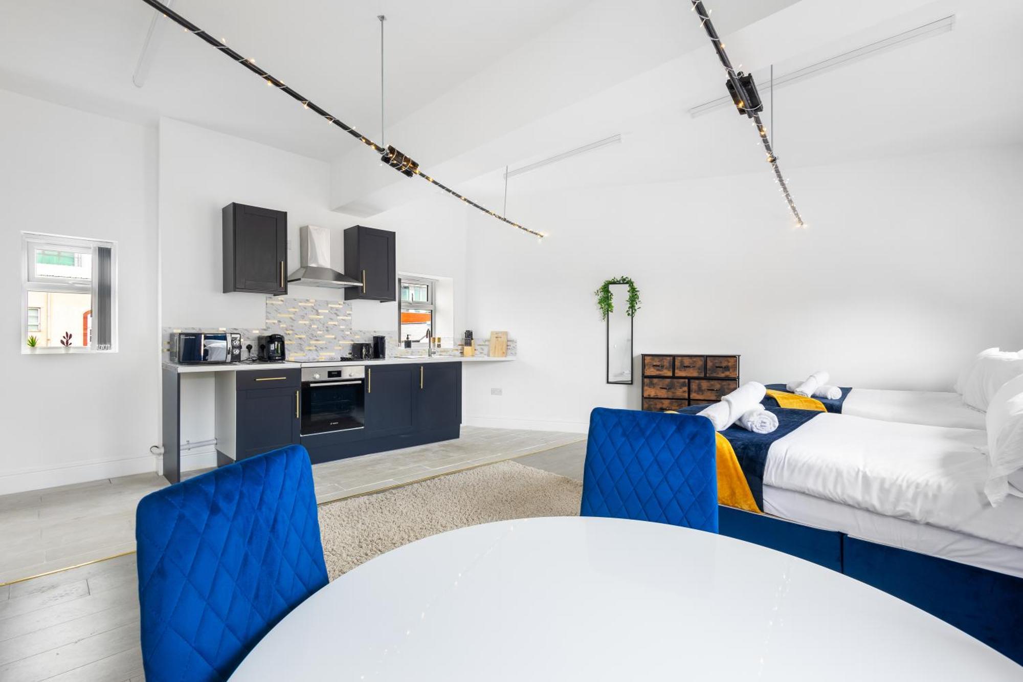 Boutique Family Apartment In Jewellery Quarter For 6 เบอร์มิงแฮม ภายนอก รูปภาพ
